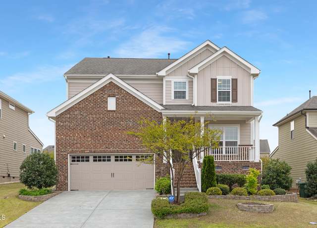 Property at 844 Cozy Oak Ave, Cary, NC 27519, 5 beds, 4 baths
