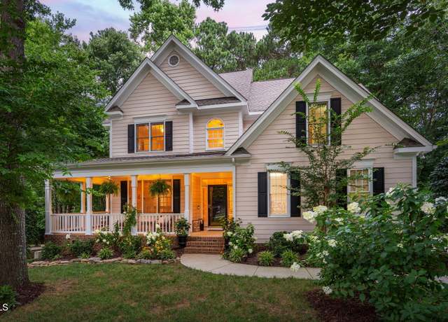 Property at 2608 Forestbluff Dr, Fuquay Varina, NC 27526, 4 beds, 2.5 baths