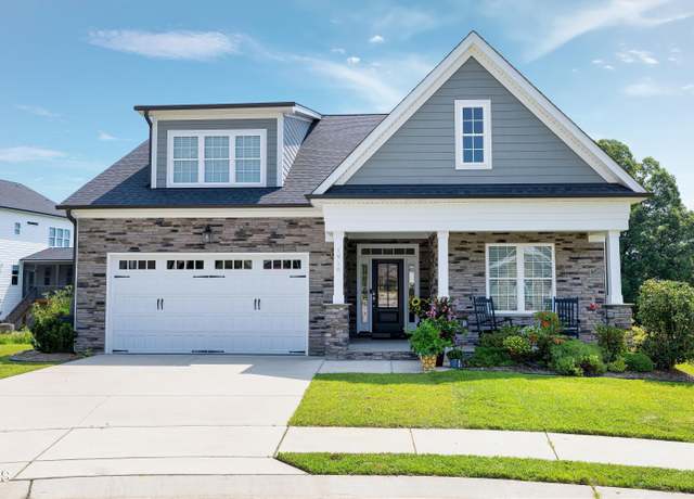 Property at 1918 Morning Fog Dr, Fuquay Varina, NC 27526, 4 beds, 3 baths