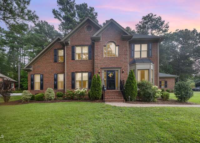 Property at 2006 Gottwald Ct, Garner, NC 27529, 4 beds, 3.5 baths