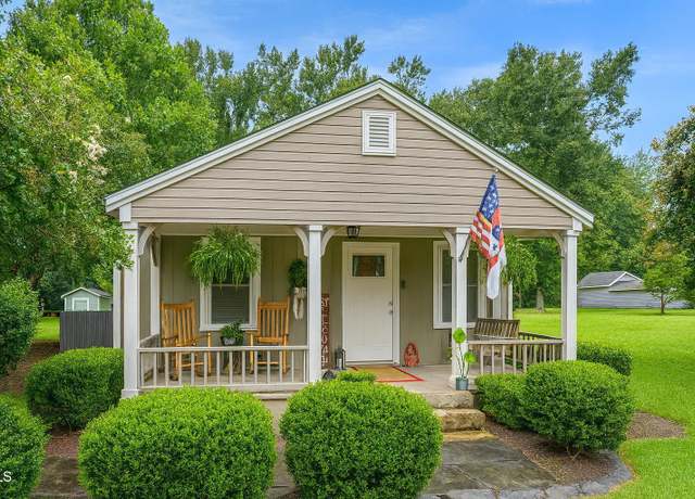 Property at 102 Pope St, Erwin, NC 28339, 2 beds, 1 bath