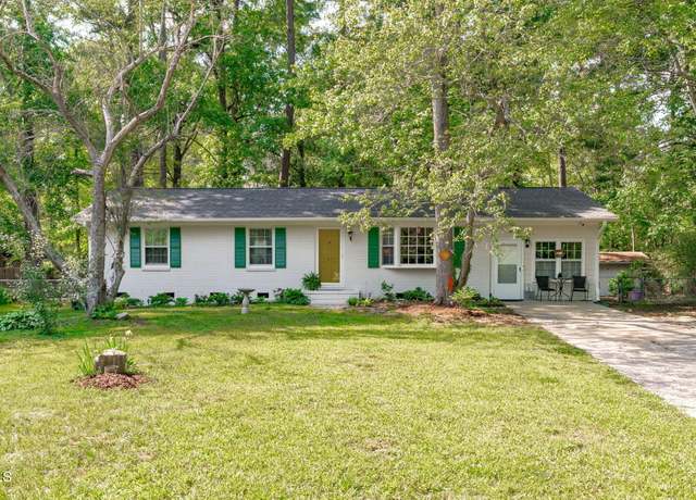 Property at 1805 Holly St, Apex, NC 27502, 3 beds, 1.5 baths