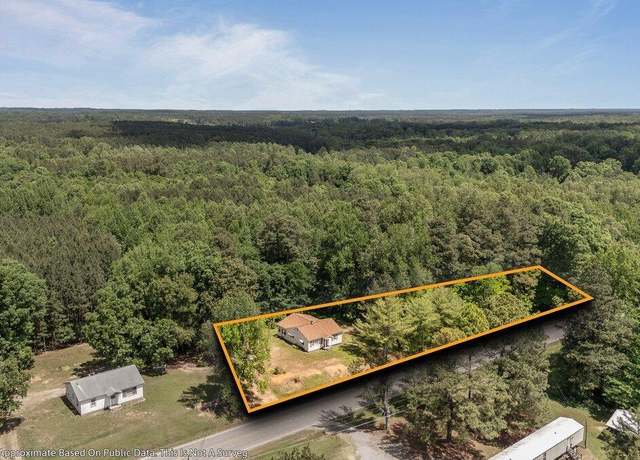 Property at 3899 Warrenton Rd, Henderson, NC 27537, 3 beds, 2 baths