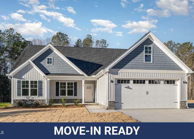 Property at 18 S Rowsham Pl, Smithfield, NC 27577, 3 beds, 2 baths