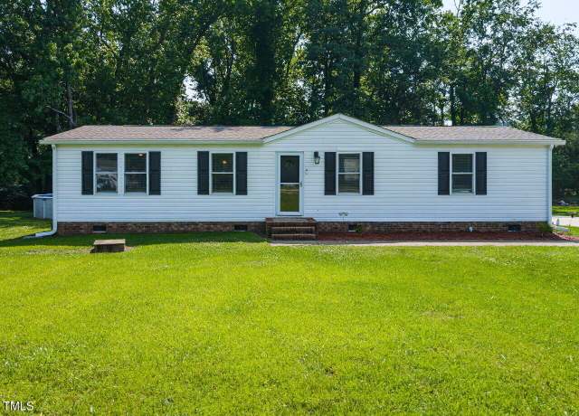 Property at 4125 Brushy Ridge Dr, Holly Springs, NC 27540, 3 beds, 2 baths