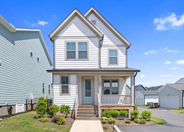Property at 212 Aubey Ln, Wake Forest, NC 27587, 4 beds, 2.5 baths