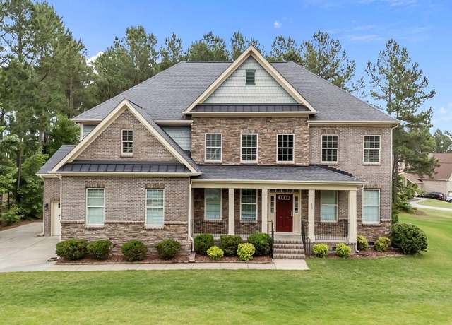 Property at 10 Stillwood Ct, Clayton, NC 27520, 5 beds, 4.5 baths