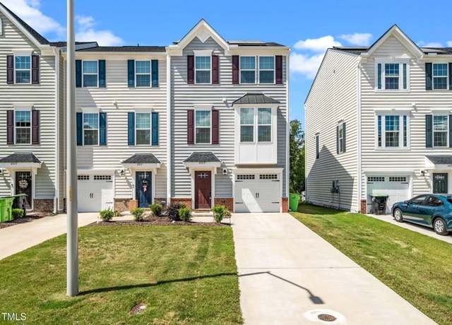 Property at 6429 Pathfinder Way, Raleigh, NC 27616, 3 beds, 2.5 baths