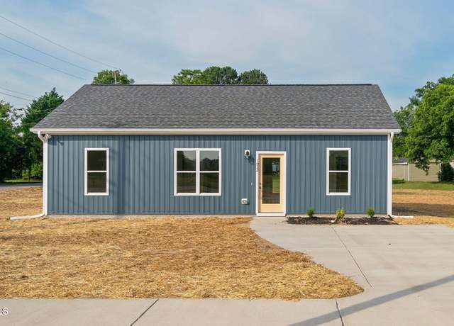 Property at 19 Southern Village Dr, Roxboro, NC 27573, 3 beds, 2 baths