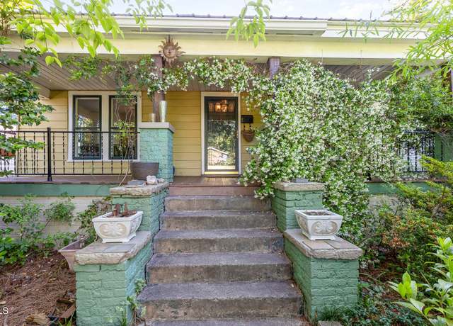 Property at 206 N State St, Raleigh, NC 27601, 4 beds, 1 bath