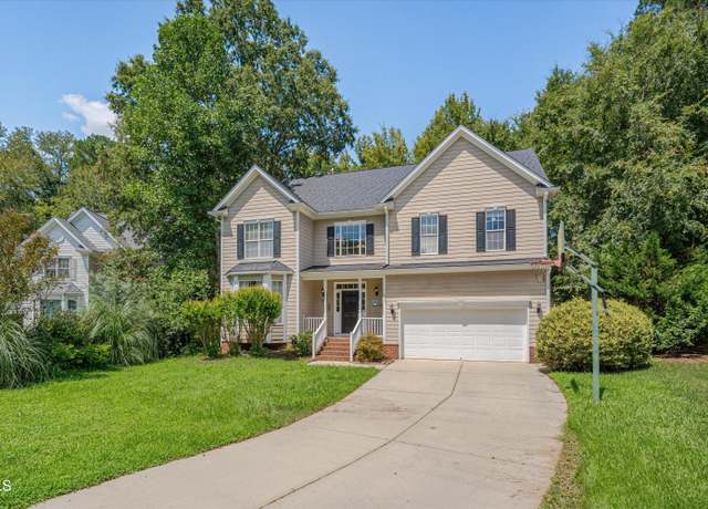 Property at 106 Dairy Ct, Chapel Hill, NC 27516, 4 beds, 2.5 baths