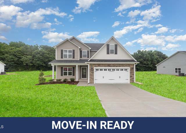 Property at 125 Tuskeegee Dr, Smithfield, NC 27577, 3 beds, 2.5 baths