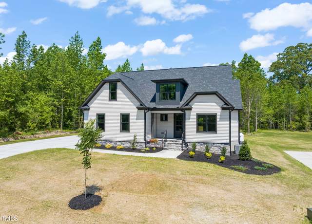 Property at 320 Pilot Ridge Rd, Zebulon, NC 27597, 3 beds, 3 baths