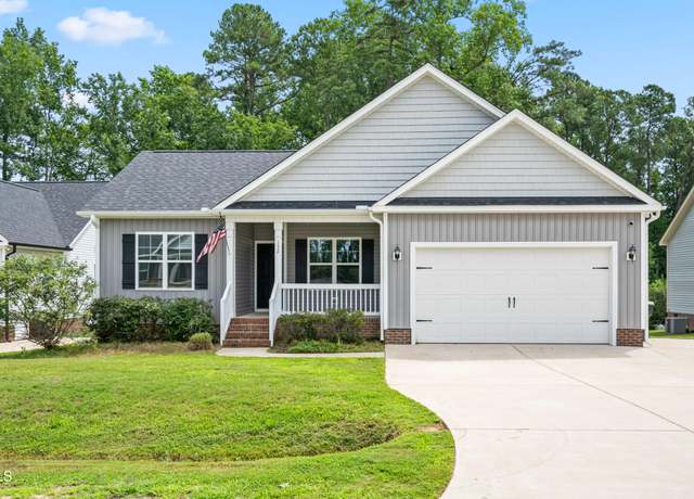 Property at 152 Poplar Dr, Clayton, NC 27520, 3 beds, 2 baths