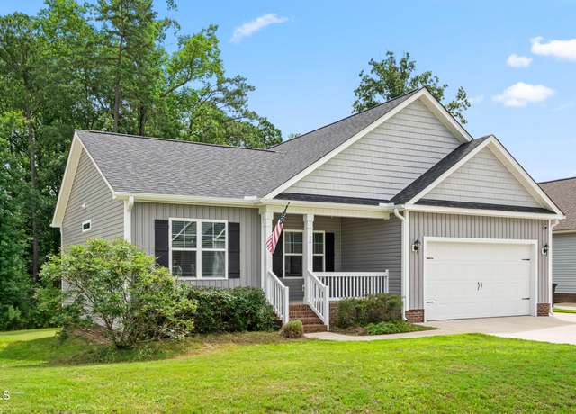 Property at 152 Poplar Dr, Clayton, NC 27520, 3 beds, 2 baths