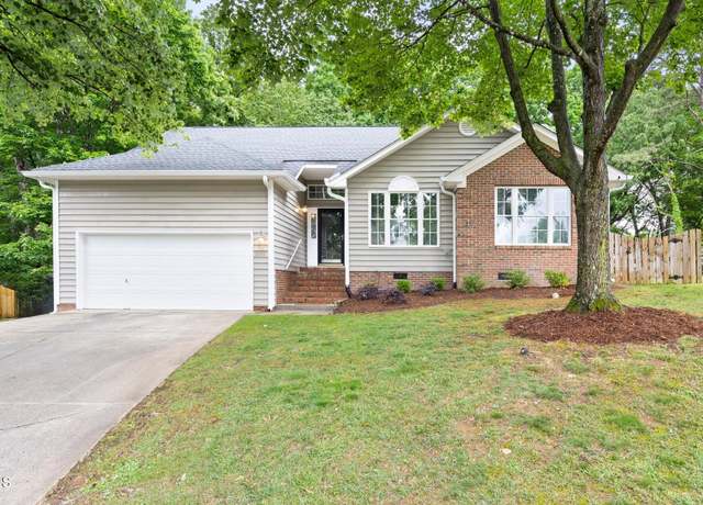 Property at 2301 Bolingbrook Ln, Raleigh, NC 27613, 3 beds, 2 baths
