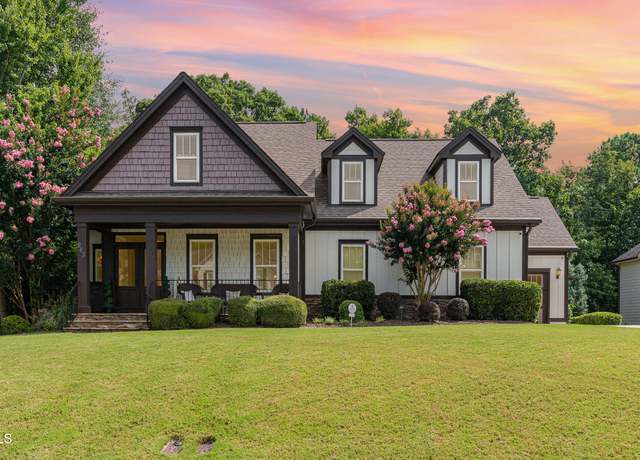 Property at 243 Grantwood Dr, Clayton, NC 27527, 4 beds, 2.5 baths