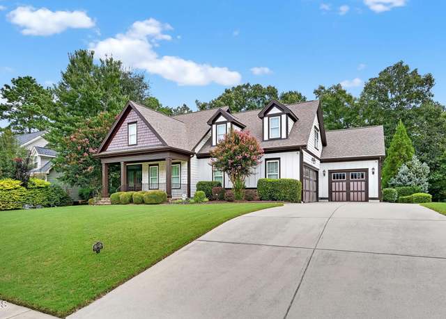 Property at 243 Grantwood Dr, Clayton, NC 27527, 4 beds, 2.5 baths
