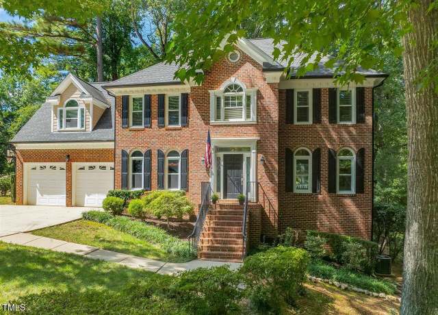 Property at 5420 Lake Edge Dr, Holly Springs, NC 27540, 4 beds, 3.5 baths