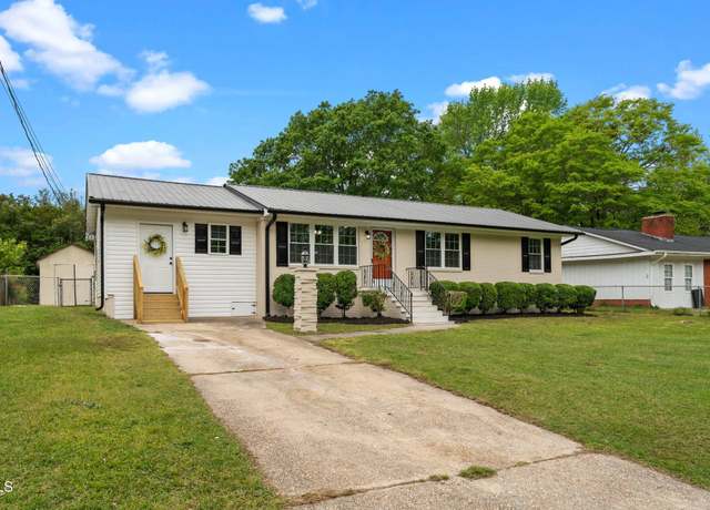 Property at 2712 Cameron Dr, Sanford, NC 27332, 3 beds, 2 baths