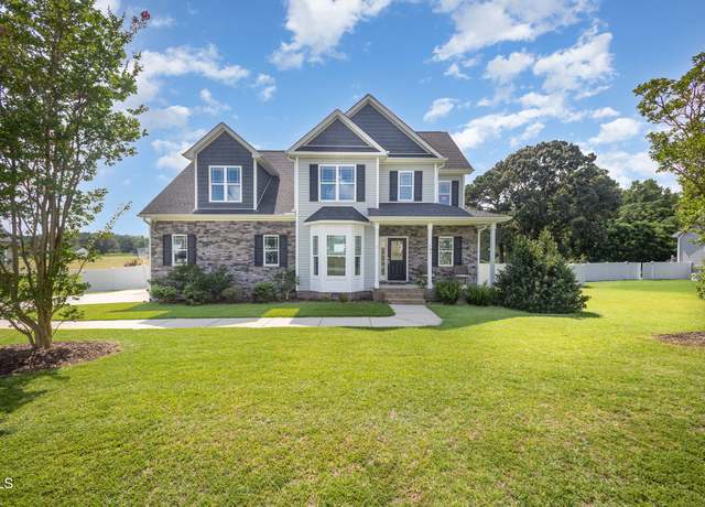 Property at 141 Vibernum Vw, Four Oaks, NC 27524, 4 beds, 2.5 baths