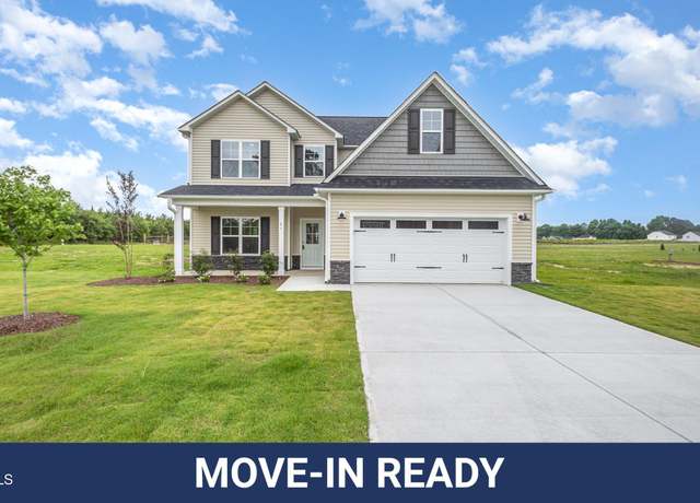Property at 21 Trescott St, Smithfield, NC 27577, 3 beds, 2.5 baths