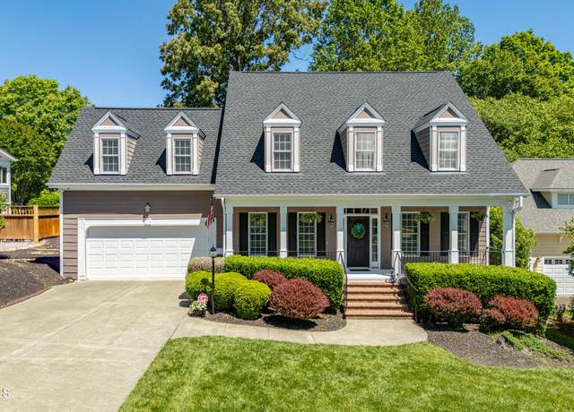 Property at 10320 Crisp Dr, Raleigh, NC 27614, 4 beds, 2.5 baths