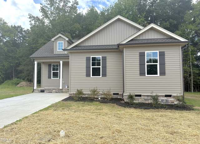Property at 127 Daniel St, Oxford, NC 27565, 3 beds, 2 baths
