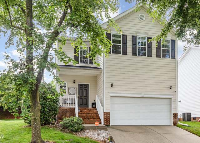 Property at 109 Troyer Pl, Apex, NC 27502, 3 beds, 2.5 baths