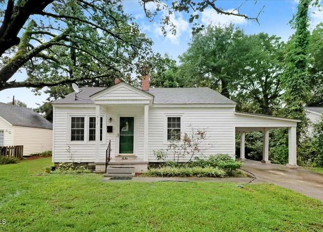 Property at 717 S Second St, Smithfield, NC 27577, 2 beds, 1 bath