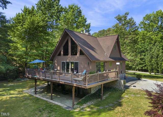 Property at 506 Burgess Rd, Apex, NC 27523, 3 beds, 2.5 baths