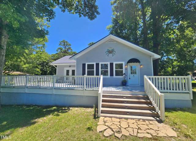 Property at 116 Vernelle Ct, Sneads Ferry, NC 28460, 3 beds, 2 baths