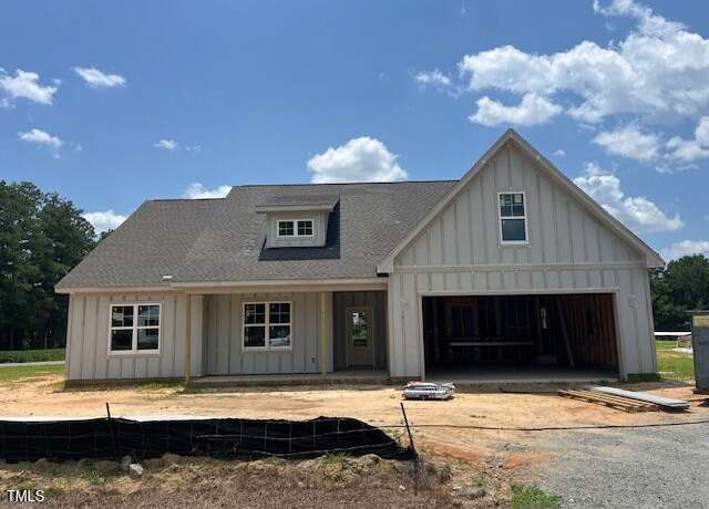 Property at 29 Croatoke Ct, Angier, NC 27501, 3 beds, 2 baths