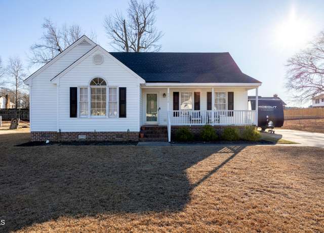 Property at 5212 Castlewood Dr, Wilson, NC 27893, 3 beds, 2 baths
