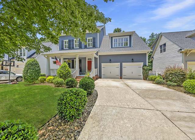 Property at 204 Edgepine Dr, Holly Springs, NC 27540, 4 beds, 2.5 baths