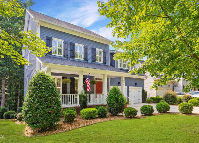 Property at 204 Edgepine Dr, Holly Springs, NC 27540, 4 beds, 2.5 baths