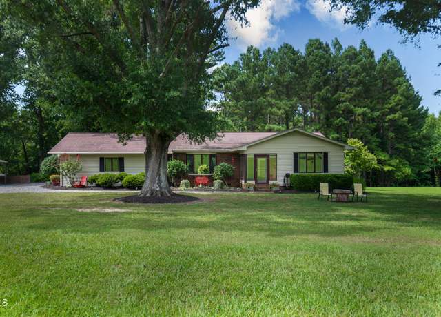 Property at 4322 Russell Rd, Graham, NC 27253, 2 beds, 2 baths