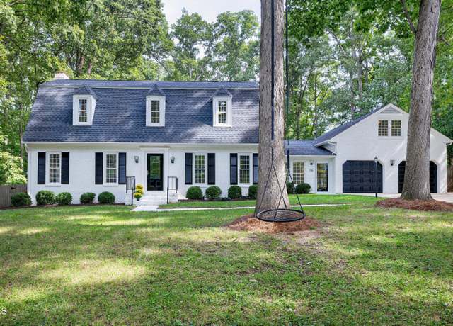 Property at 918 Collins Dr, Raleigh, NC 27609, 4 beds, 3.5 baths