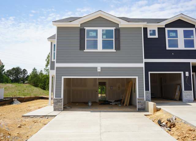 Property at 1054 Winding Spring Dr, Mebane, NC 27302, 3 beds, 2.5 baths