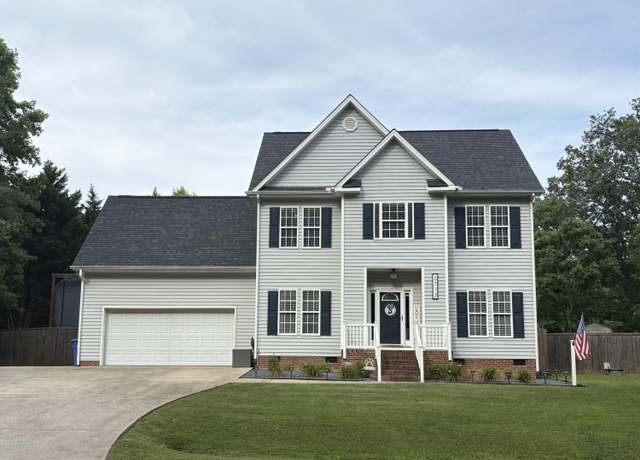 Property at 3713 Highland Creek Dr, Apex, NC 27539, 3 beds, 2.5 baths