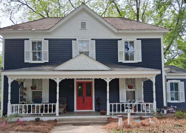 Property at 417 S Main St, Warrenton, NC 27589, 3 beds, 3 baths