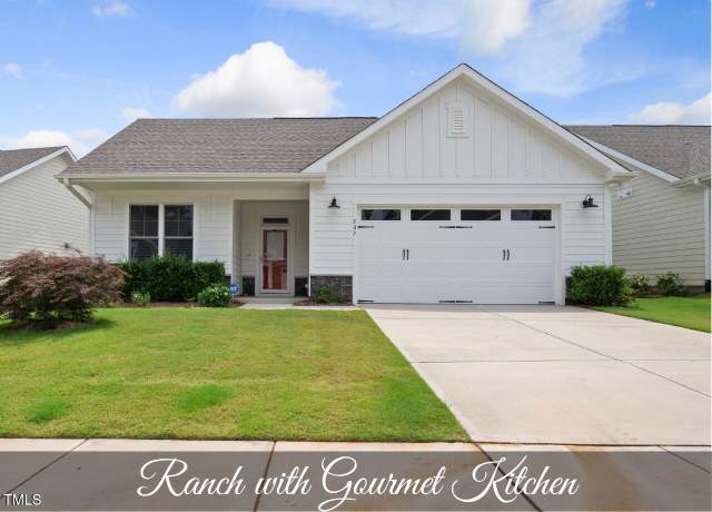 Property at 537 Bramble Ln, Clayton, NC 27527, 2 beds, 2 baths
