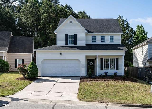 Property at 637 Prickly Pear Dr, Fuquay Varina, NC 27526, 3 beds, 2.5 baths