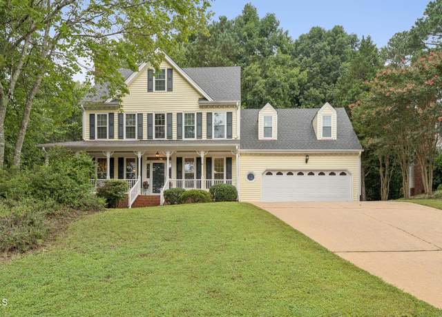 Property at 306 Parkknoll Ln, Cary, NC 27519, 4 beds, 2.5 baths