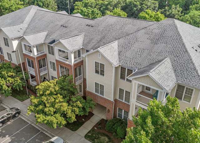 Property at 735 Portstewart Dr, Cary, NC 27519, 1 bed, 1.5 baths