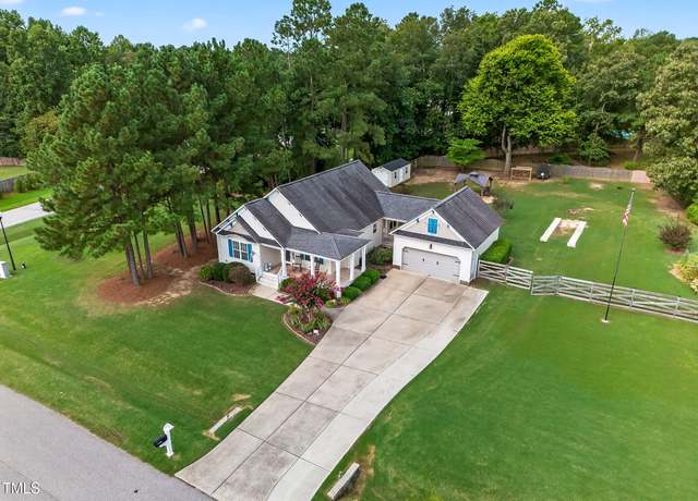 Property at 122 Brazil Nut Ln, Smithfield, NC 27577, 3 beds, 2 baths