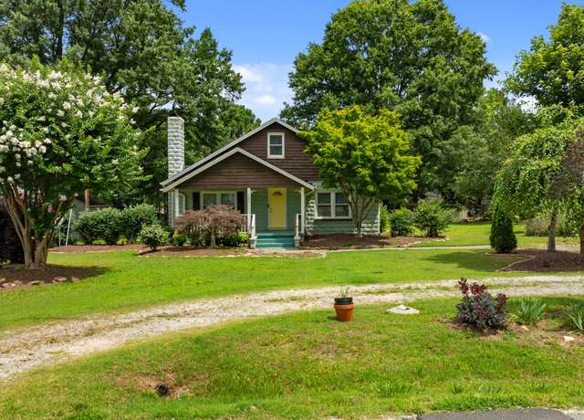Property at 209 E Winston St, Youngsville, NC 27596, 3 beds, 2 baths