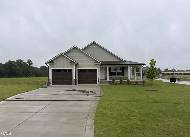 Property at 56 Ruskin Dr, Smithfield, NC 27577, 3 beds, 2 baths