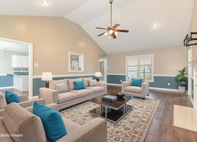 Property at 260 Naylor School Rd, Roseboro, NC 28382, 3 beds, 3 baths