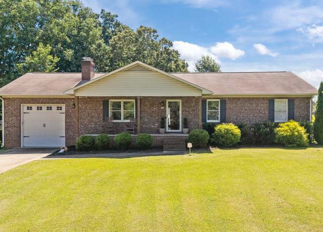 Property at 206 Arlington Cir, Sanford, NC 27330, 3 beds, 2 baths
